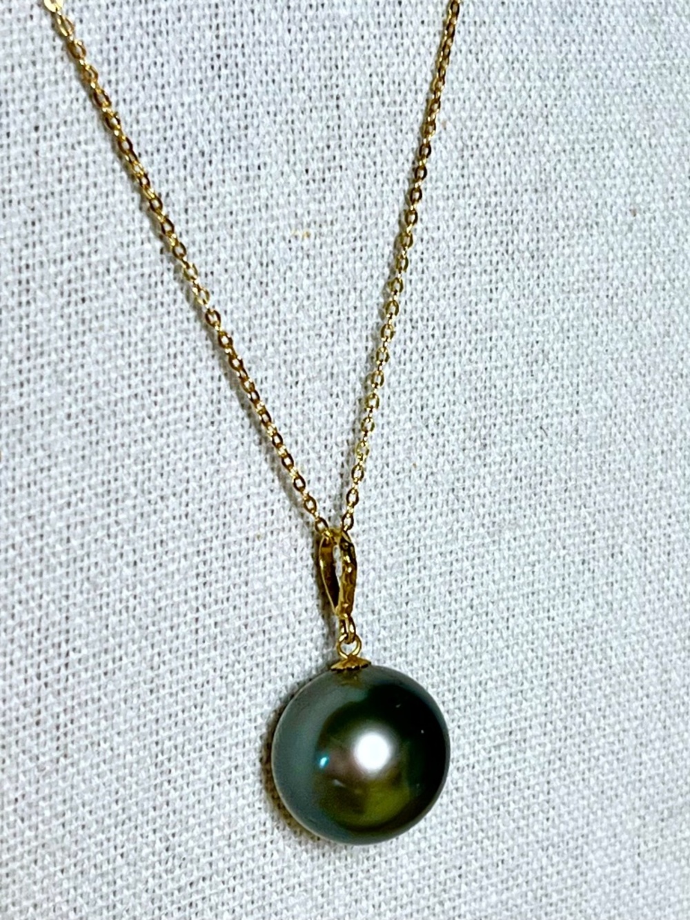 18k Solid Gold Natural Black Tahitian 14mm Round Pearl Pendant Necklace NWOT